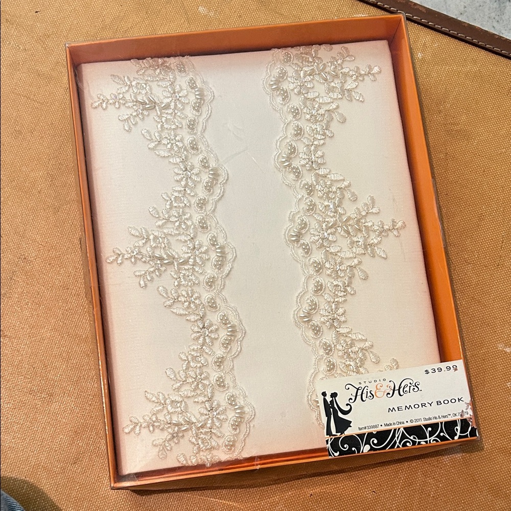 Vintage Lace Memory Book - Cream wedding book guests